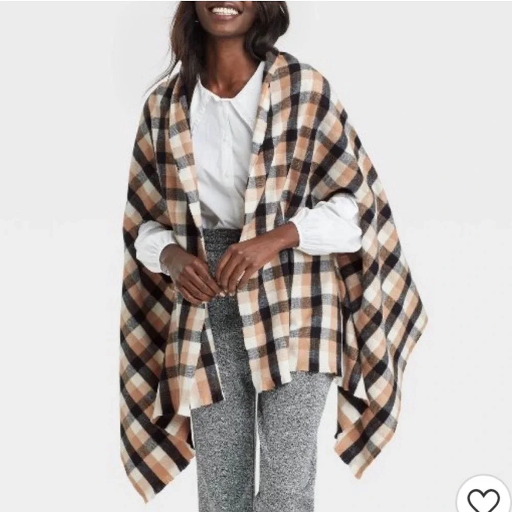 A New Day Women Plaid Ruana Wrap Scarf Arm Slits Brown Black OSFM NEW
